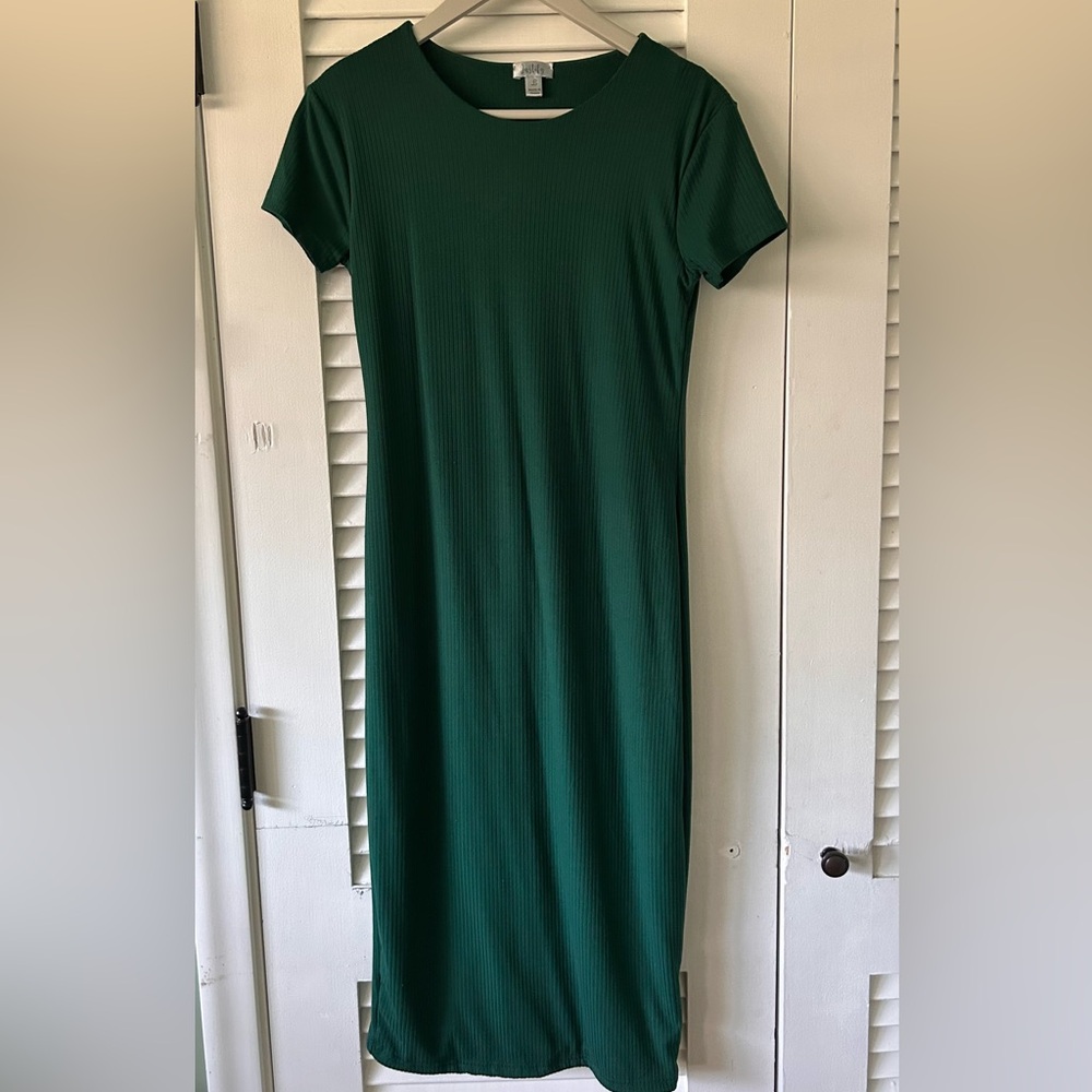 Elegant Green Dress